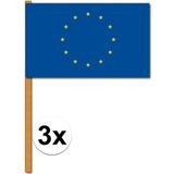 3x Luxe zwaaivlaggen Europa 30 x 45 cm - Vlag Europa - Europese Unie thema decoratie