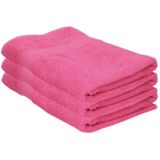 3x Voordelige badhanddoeken fuchsia roze 70 x 140 cm 420 grams - Badkamer textiel handdoeken