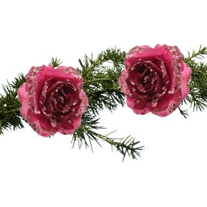 Kerstboom bloemen op clip - 2x stuks - roze glitter - kunststof - 14 cm