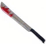 Horror kunststof hakmes/machete met bloed 75 x 8 cm - Bloederige wapens horror mes - Halloween verkleed accessoires.