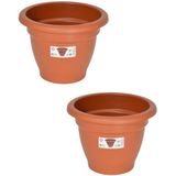 Set van 2x stuks terra cotta kleur ronde plantenpot/bloempot kunststof diameter 20 cm - Plantenbakken/bloembakken voor buiten