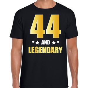 44 and legendary verjaardag cadeau t-shirt / shirt - zwart - gouden en witte letters - voor heren - 44 jaar  / outfit