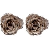 2x Champagne roos met glitters op clip 7 cm - kerstversiering rozen