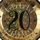 Verjaardag feest bordjes leeftijd - 50x - 20 jaar - goud - karton - 22 cm - rond