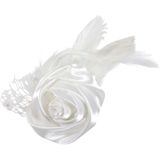 6x Bruiloft/huwelijk corsages wit met roos en veren - Trouwerij corsage speldjes/pins - Bruiloft thema wit