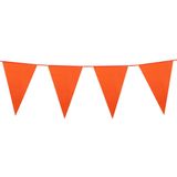 2x stuks oranje Holland plastic groot formaat vlaggetjes/vlaggenlijnen van 10 meter. Koningsdag/supporters feestartikelen en versieringen