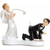 PartyDeco trouwfiguurtje/caketopper bruidspaar - met vishengel - Bruidstaart figuren - 13 cm