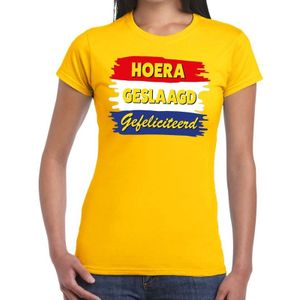 Hoera geslaagd gefeliciteerd t-shirt geel dames - feest shirts dames - geslaagd kleding