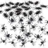 Horror enge beestjes decoratie dieren set 48-delig - Spinnen/kakkerlakken - Halloween thema versiering