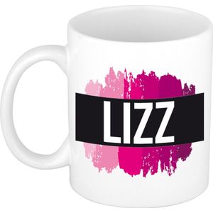 Lizz  naam cadeau mok / beker met roze verfstrepen - Cadeau collega/ moederdag/ verjaardag of als persoonlijke mok werknemers