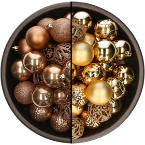 Bellatio Decorations Kerstballen mix - 74-delig - camel bruin en goudkleurig - 6 cm - kunststof