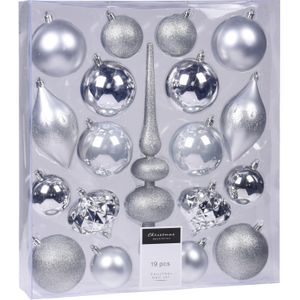 Compleet kerstballenpakket zilveren kunststof kerstballen met piek 19-delig