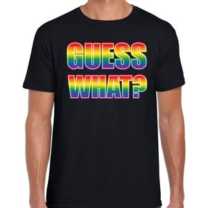 T-shirt Guess what - Coming out tekst regenboog - zwart - heren -  LHBT - Gay pride shirt / kleding / outfit