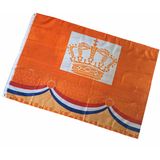 2x stuks Holland/oranje gevelvlag met kroon 100 x 150 cm - Feestartikelen en versieringen