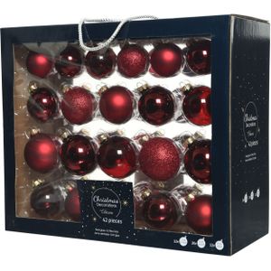42x Donkerrode glazen kerstballen 5-6-7 cm - Glans/mat/glitter/doorzichtig - Kerstboomversiering donkerrood
