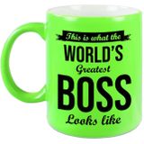 What the worlds greatest boss looks like cadeau mok / beker 330 ml - neon groen - verjaardag / bedankje - cadeau baas / bazin