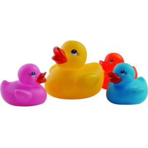 4x stuks rubberen badeendjes familie gekleurd - Bad speeltjes