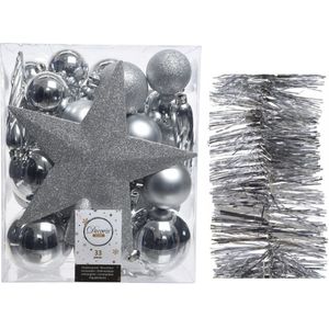 Kerstversiering kunststof kerstballen 5-6-8 cm met ster piek en folieslingers pakket zilver van 35x stuks - Kerstboomversiering