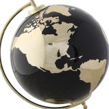 Items Deco Wereldbol/globe op voet - kunststof - zwart/goud - home decoratie artikel - D20 x H30 cm