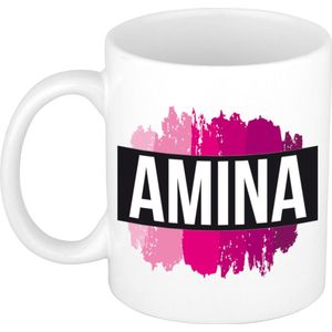 Amina  naam cadeau mok / beker met roze verfstrepen - Cadeau collega/ moederdag/ verjaardag of als persoonlijke mok werknemers
