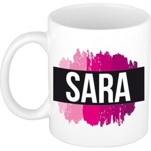 Sara  naam cadeau mok / beker met roze verfstrepen - Cadeau collega/ moederdag/ verjaardag of als persoonlijke mok werknemers