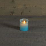 2x Aqua blauwe LED kaarsen / stompkaarsen 10 cm - Luxe kaarsen op batterijen met bewegende vlam