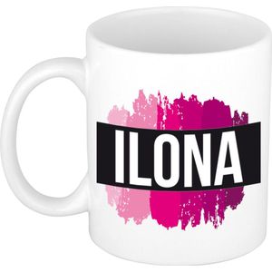 Ilona  naam cadeau mok / beker met roze verfstrepen - Cadeau collega/ moederdag/ verjaardag of als persoonlijke mok werknemers