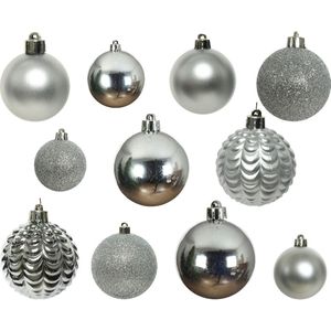100x stuks kunststof kerstballen zilver mix 4, 5, 6, 7 en 8 cm - Onbreekbare plastic kerstballen