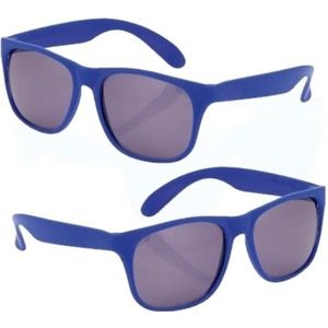 4x stuks voordelige blauwe party zonnebrillen - Verkleedbrillen - Voor volwassenen