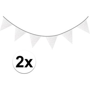 2x Witte glitter vlaggenlijnen 6 meter - Feest/verjaardag slingers wit