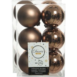 24x stuks kunststof kerstballen walnoot bruin 6 cm - Mat/glans - Onbreekbare plastic kerstballen