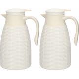 2x Creme rotan thermoskannen/isoleerkannen 1 liter - Keukenbenodigdheden - Warme dranken serveren/meenemen - Koffiekannen/theekannen - Isoleerkannen/thermoskannen