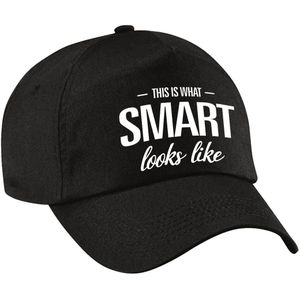 This is what smart looks like pet / cap zwart voor jongens en meisjes - baseball cap - slimmerik - cadeau petten / caps