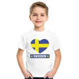 Zweden kinder t-shirt met Zweedse vlag in hart wit jongens en meisjes