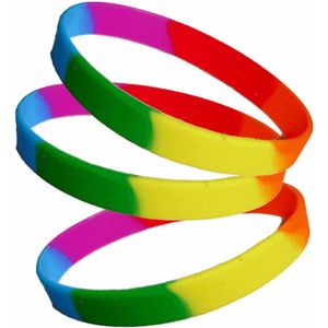 40x stuks siliconen armband regenboog kleuren - Polsbandjes