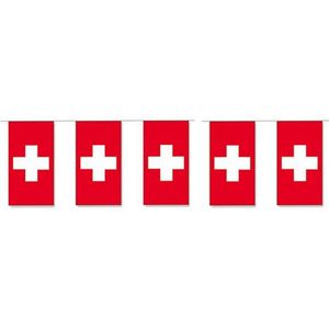2x Papieren slinger Zwitserland 4 meter - Zwitserse vlag - Supporter feestartikelen - Landen decoratie/versiering