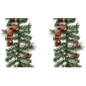 2x Groene kunst kerstguirlandes met rode versiering 180 cm - Dennenslingers kerstversieringen/kerstdecoraties