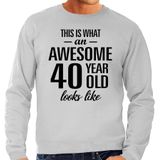 Awesome 40 year - geweldige 40 jaar cadeau sweater grijs heren -  Verjaardag cadeau trui