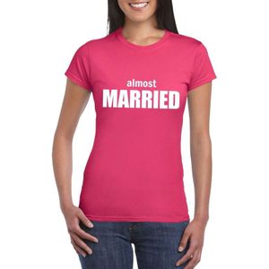 Vrijgezellenfeest Almost Married fun t-shirt roze voor dames - vrijgezellen shirt
