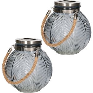 2x stuks grijze solar lantaarn van gestreept glas rond 16 cm - Tuinlantaarns - Solarverlichting - Tuinverlichting