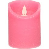 2x Fuchsia roze LED kaarsen / stompkaarsen 10 cm - Luxe kaarsen op batterijen met bewegende vlam