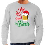 Grote maten Ho ho hold my beer foute Kerstsweater / Kerst trui grijs voor heren - Kerstkleding / Christmas outfit