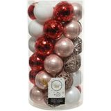 Kerstversiering mix pakket kunststof kerstballen lichtroze/rood/wit 37x stuks 6 cm met zilverkleurige ophanghaakjes