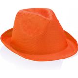 4x stuks oranje goedkope/voordelige party hoedje voor volwassenen. Oranje/holland thema petjes. Koningsdag of Nederland fans supporters