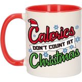 2x stuks grappige Kerstmis mokken - calories dont count at Christmas - 300 ml - keramiek - cadeau mokken / bekers - Kerst servies