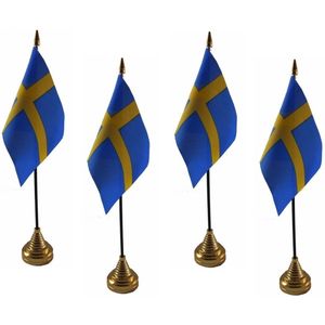 4x stuks zweden tafelvlaggetje 10 x 15 cm met standaard - Zweedse vlag feestartikelen/versieringen