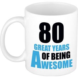 80 great years of being awesome mok wit en blauw - cadeau mok / beker - 29e verjaardag / 80 jaar