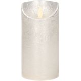 2x Zilveren LED Kaarsen / Stompkaarsen 15 cm - Luxe Kaarsen Op Batterijen met Bewegende Vlam