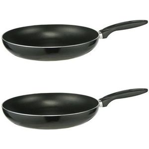 2x Zwarte koekenpannen elektrisch/gas/keramisch/inductie 28 cm - bakken/koken - koekenpannen keukengerei