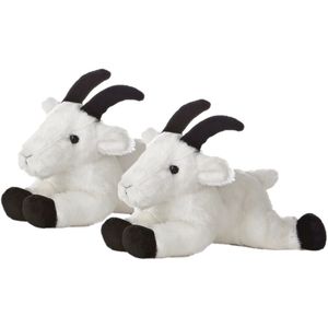 2x stuks pluche geiten knuffel 20 cm - Boerderij dieren speelgoed knuffels.